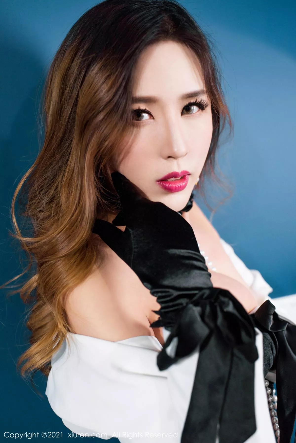 [XiuRen秀人网]第3189期贵贵写真-秀人资源网